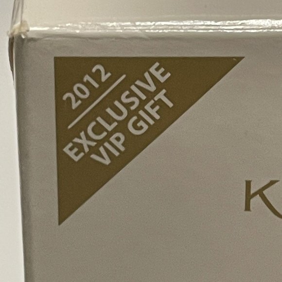 Hallmark Christmas Ornament Stocking Stuffing 2012 Santa Puppy Dog Exclusive VIP - Picture 6 of 8